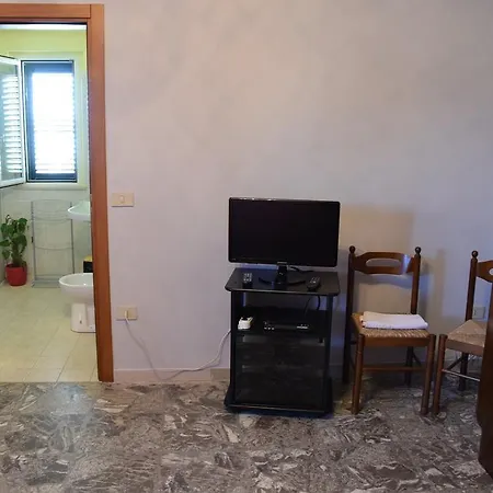 فندق مبيت وإفطار La Scogliera سان فيتو كييتينو